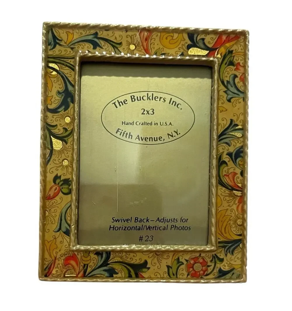 VTG The Bucklers Picture Frame Enamel Butterscotch Floral 2x3” Photo
